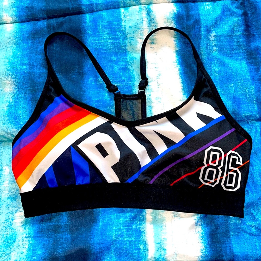 Victoria Secret Pink ultimate sports bra